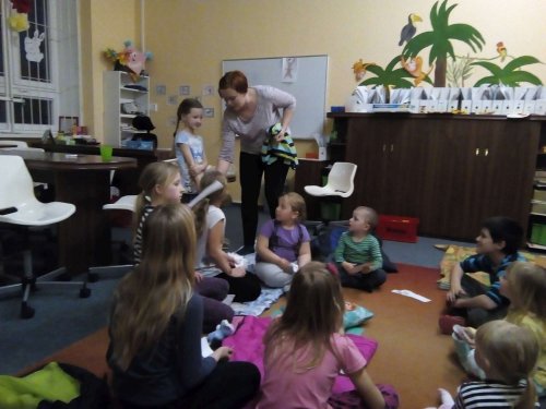 Noc s Andersenem v knihovně - 7.4.2017